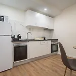 D'avila Peixinho 180 بيت شباب *