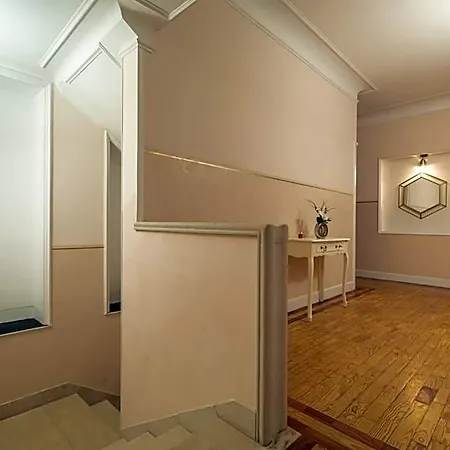 D'ávila Peixinho 180