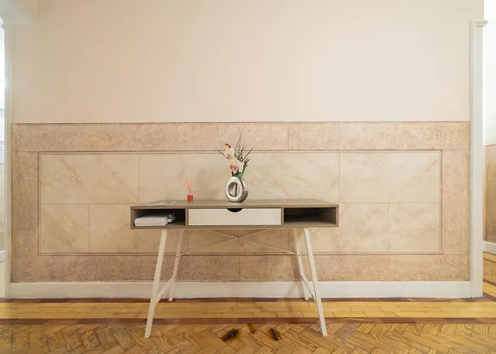 D'avila Peixinho 180 אכסניה אבאירו